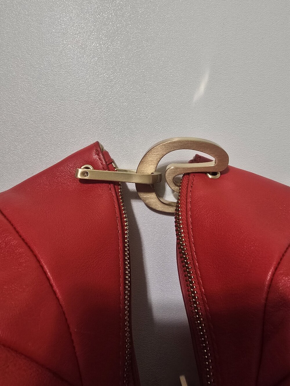 Cult Gaia Ubah Clutch Sculptural Bag - Picture 5 of 14